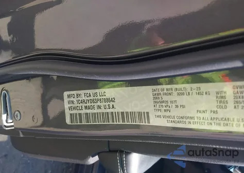 2023 Jeep Grand Cherokee 4Xe Overland z USA, uszkodzony, nr VIN 1C4RJYD63P8788642